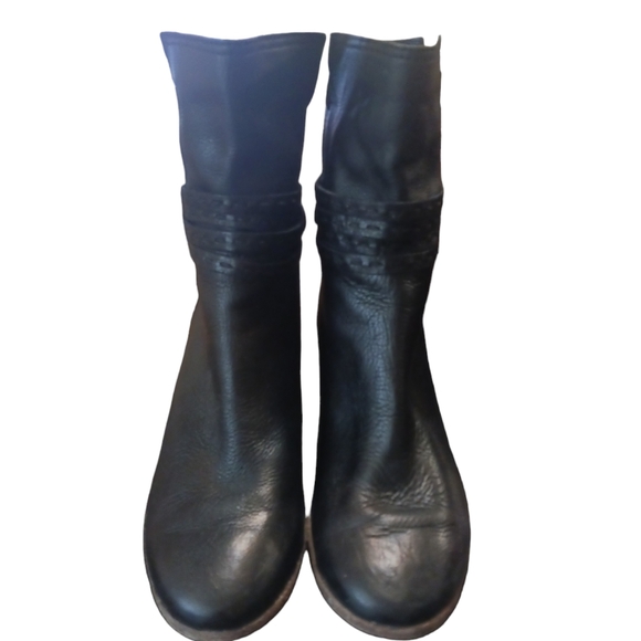 Frye Naomi Black Leather Ankle Boot Braided Rope Detail Round Toe Size 9 - Picture 3 of 11